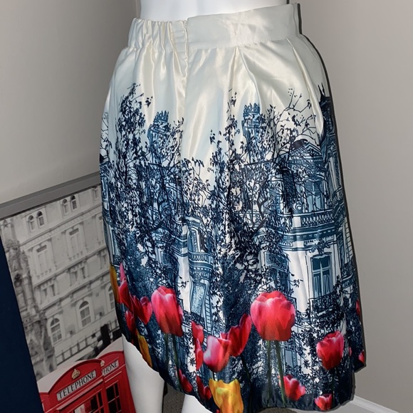 Fun Pop-Art Skirt - Picture 3 of 14